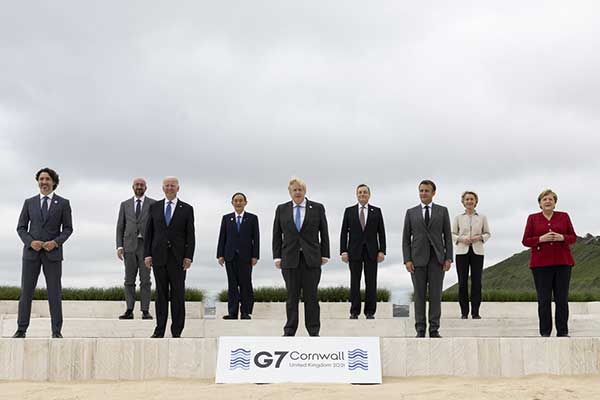 ‘2050 탄소중립’이 우리나라뿐만 아니라 전 세계적인 정책의제가 되고 있음은 얼마 전 영국에서 개최된 G7+α 회의에서도 알 수 있었다. by Number 10 출처: https://www.flickr.com/photos/number10gov/51240840694