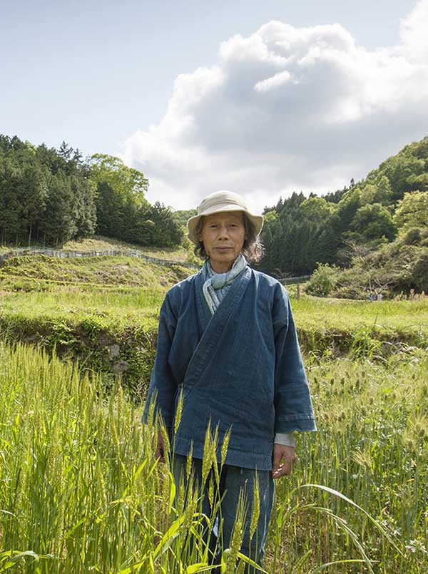내 꿈은 자연농이다. 그러나 그야말로 자연농은 꿈일 뿐이다. 사진은 자연농의 선구자 가와구치 요시카츠. 사진출처 :　위키미디어　https://commons.wikimedia.org/wiki/File:Natural_farmer_Yoshikazu_Kawaguchi.jpg